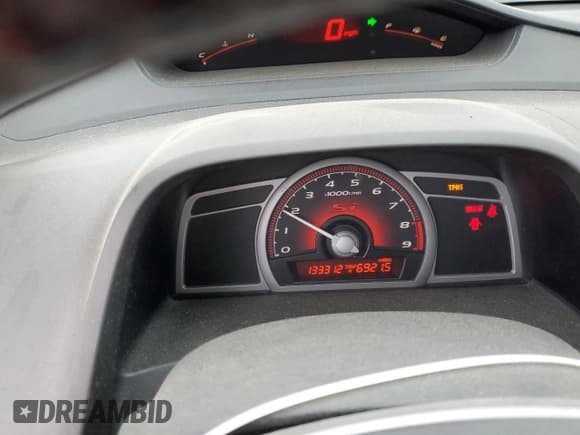 ✅ 2008 Honda Civic Si • VIN: 2HGFG21598H701060 • Лот: 84058355. Опубликован ранее на Copart с пробегом 133 312 миль. Бесплатный доступ к архиву аукционных продаж из США и подробный отчёт об истории автомобиля на DreamBid. Изображение 9.