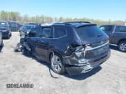 ✅ 2023 Volkswagen Atlas SE • VIN: 1V2KR2CA3PC522546 • Lot: 42065884. Listed on IAAI with 31,076 mi. Free auction sales archive from the USA and detailed vehicle history report at DreamBid. Image 3.