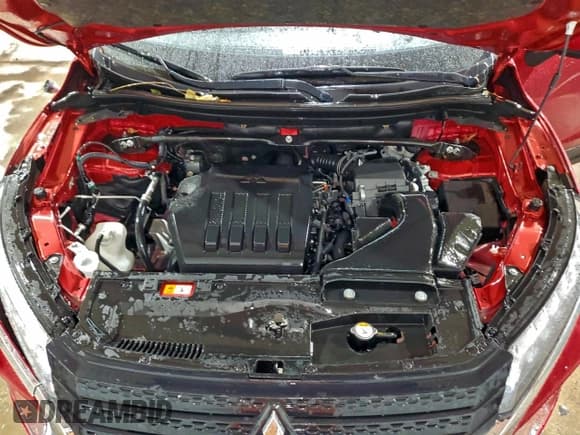 ✅ 2024 Mitsubishi Eclipse Cross SE • VIN: JA4ATWAA3RZ017495 • Lot: 94580335. Wystawiony na Copart z przebiegiem 50 611 mil. Bezpłatny archiwum sprzedaży aukcyjnych z USA i szczegółowy raport historii pojazdu na DreamBid. Zdjęcie 12.