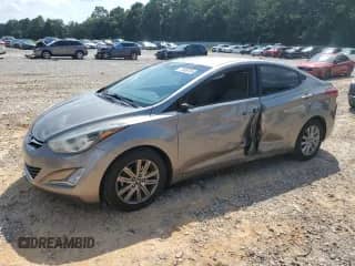 2016 Hyundai Elantra SE с VIN 5NPDH4AE6GH720184, выставлен на аукционе Copart как лот 71909755 с пробегом 182 145 миль миль и Списание • Salvage title. История ставок и продаж доступна на DreamBid. Изображение 1.