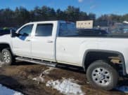 ✅ 2015 GMC Sierra 2500HD • VIN: 1GT11YE84FF636313 • Lot: 41430540. Listed on IAAI with 181,720 mi. Free auction sales archive from the USA and detailed vehicle history report at DreamBid. Image 14.