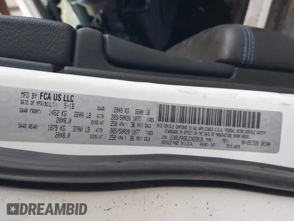 ✅ 2018 Jeep Grand Cherokee Laredo E • VIN: 1C4RJFAG6JC425810 • Лот: 43824522. Опубликован ранее на IAAI с пробегом 131 520 миль. Бесплатный доступ к архиву аукционных продаж из США и подробный отчёт об истории автомобиля на DreamBid. Изображение 9.