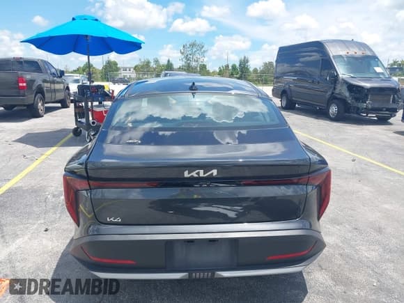 ✅ 2025 Kia K4 LXS • VIN: 3KPFT4DE1SE021125 • Lot: 43012476. Listed on IAAI with 16,563 mi. Free auction sales archive from the USA and detailed vehicle history report at DreamBid. Image 16.