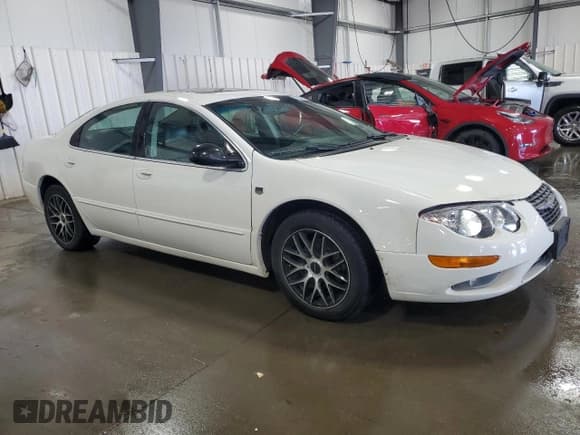 ✅ 2003 Chrysler 300M M • VIN: 2C3HE66G73H577060 • Lot: 69861115. Listed on Copart with 126,678 mi. Free auction sales archive from the USA and detailed vehicle history report at DreamBid. Image 4.