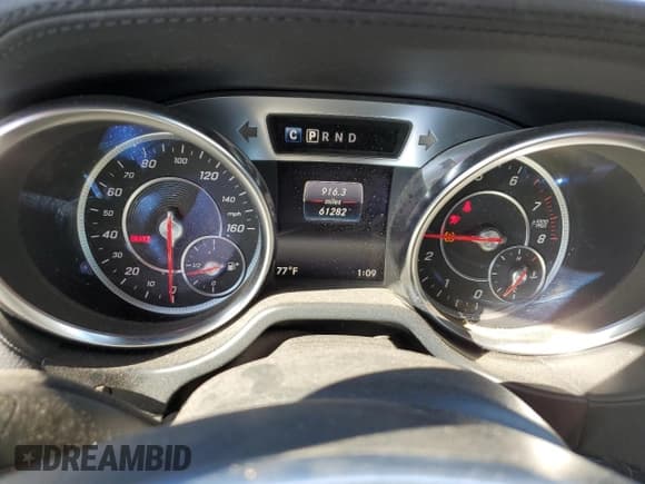 ✅ 2019 Mercedes-Benz SL 550 • VIN: WDDJK7DAXKF055166 • Lot: 82319004. Wystawiony na Copart z przebiegiem 61 282 mil. Bezpłatny archiwum sprzedaży aukcyjnych z USA i szczegółowy raport historii pojazdu na DreamBid. Zdjęcie 9.