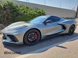 ✅ 2023 Chevrolet Corvette 2LT • VIN: 1G1YB2D45P5110117 • Lot: 64247445. Wystawiony na Copart z przebiegiem 25 365 mil. Bezpłatny archiwum sprzedaży aukcyjnych z USA i szczegółowy raport historii pojazdu na DreamBid. Zdjęcie 1.