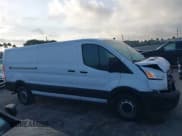 ✅ 2020 Ford Transit Cargo • VIN: 1FTBR1Y80LKB45384 • Lot: 41479703. Wystawiony na IAAI z przebiegiem 63 232 mil. Bezpłatny archiwum sprzedaży aukcyjnych z USA i szczegółowy raport historii pojazdu na DreamBid. Zdjęcie 13.