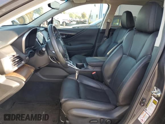 ✅ 2020 Subaru Outback Limited XT • VIN: 4S4BTGND8L3164809 • Lot: 85407425. Listed on Copart with 75,847 mi. Free auction sales archive from the USA and detailed vehicle history report at DreamBid. Image 7.