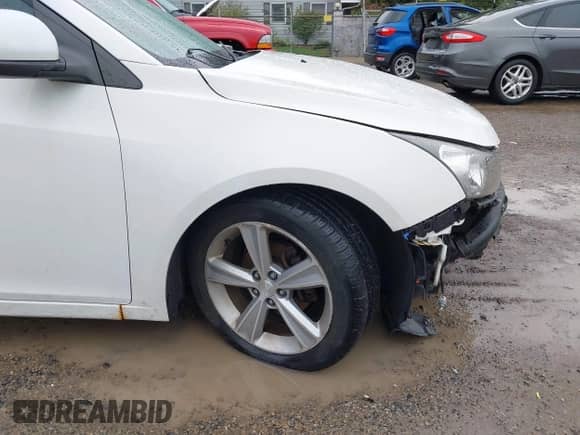 2012 Chevrolet Cruze 2LT z VIN 1G1PG5SC0C7180406, wystawiony jako IAAI lot #43393854 z przebiegiem 143 467 mil mil oraz . Historia ofert i sprzedaży dostępna na DreamBid. Obrazek 20.