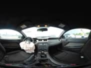 ✅ 2010 Ford Mustang GT • VIN: 1ZVBP8CH9A5170668 • Лот: 42589471. Опубликован ранее на IAAI с пробегом 170 158 миль. Бесплатный доступ к архиву аукционных продаж из США и подробный отчёт об истории автомобиля на DreamBid. Изображение 18.