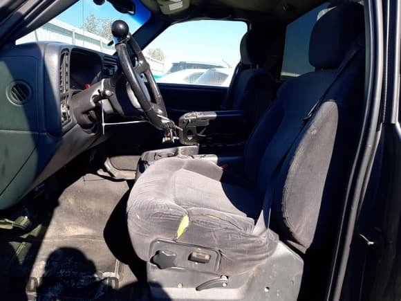 ✅ 2002 Chevrolet Silverado 1500 • VIN: 1GCEK14TX2Z224000 • Лот: 74755844. Опубликован ранее на Copart с пробегом 177 402 миль. Бесплатный доступ к архиву аукционных продаж из США и подробный отчёт об истории автомобиля на DreamBid. Изображение 7.