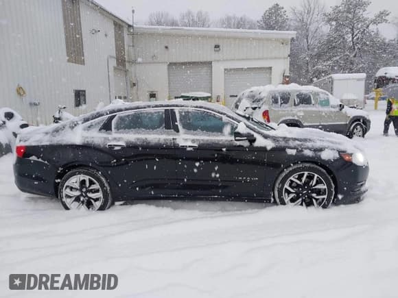 ✅ 2017 Chevrolet Impala Premier • VIN: 2G1145S32H9148318 • Lot: 43758863. Listed on IAAI with 93,536 mi. Free auction sales archive from the USA and detailed vehicle history report at DreamBid. Image 13.