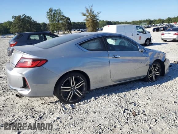 ✅ 2017 Honda Accord Touring • VIN: 1HGCT2B09HA003404 • Lot: 84947545. Wystawiony na Copart z przebiegiem 122 673 mil. Bezpłatny archiwum sprzedaży aukcyjnych z USA i szczegółowy raport historii pojazdu na DreamBid. Zdjęcie 3.