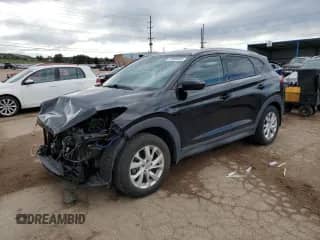 2020 Hyundai Tucson Value z VIN KM8J3CA40LU165926, wystawiony jako Copart lot #71959955 z przebiegiem 60 152 mil mil oraz Szkoda całkowita • Salvage title. Historia ofert i sprzedaży dostępna na DreamBid. Obrazek 1.