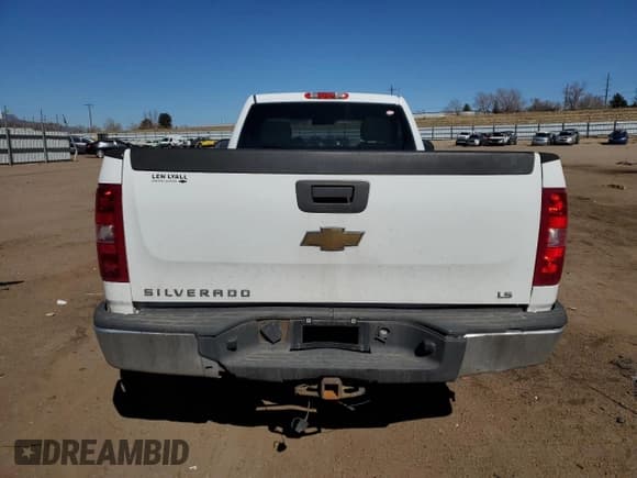 ✅ 2012 Chevrolet Silverado 1500 • VIN: 1GCNKSEA4CZ110756 • Лот: 47987725. Опубликован ранее на Copart с пробегом Не указан. Бесплатный доступ к архиву аукционных продаж из США и подробный отчёт об истории автомобиля на DreamBid. Изображение 6.