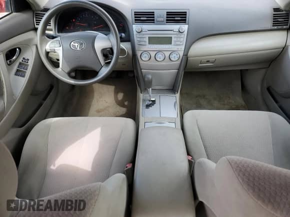 2011 Toyota Camry LE с VIN 4T4BF3EK4BR174508, выставлен на аукционе Copart как лот 84207795 с пробегом 194 856 миль миль и Списание • Salvage title. История ставок и продаж доступна на DreamBid. Изображение 8.