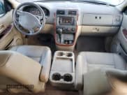 ✅ 2002 Kia Sedona LX • VIN: KNDUP131426217512 • Lot: 80928774. Wystawiony na Copart z przebiegiem 163 176 mil. Bezpłatny archiwum sprzedaży aukcyjnych z USA i szczegółowy raport historii pojazdu na DreamBid. Zdjęcie 8.