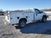 ✅ 2007 Chevrolet Silverado 2500HD Work Truck • VIN: 1GCHK24D47E109449 • Лот: 46075665. Опубликован ранее на Copart с пробегом 318 211 миль. Бесплатный доступ к архиву аукционных продаж из США и подробный отчёт об истории автомобиля на DreamBid. Изображение 3.