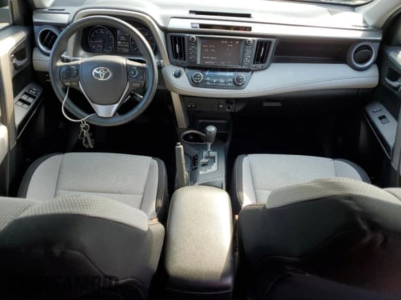 ✅ 2018 Toyota RAV4 XLE • VIN: 2T3RFREV0JW746699 • Lot: 70541535. Wystawiony na Copart z przebiegiem 71 013 mil. Bezpłatny archiwum sprzedaży aukcyjnych z USA i szczegółowy raport historii pojazdu na DreamBid. Zdjęcie 8.