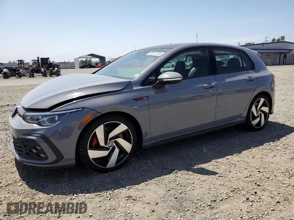 ✅ 2023 Volkswagen Golf GTI SE • VIN: WVWSA7CD4PW125863 • Lot: 60133795. Wystawiony na Copart z przebiegiem 18 140 mil. Bezpłatny archiwum sprzedaży aukcyjnych z USA i szczegółowy raport historii pojazdu na DreamBid. Zdjęcie 1.