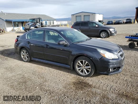 ✅ 2013 Subaru Legacy Limited • VIN: 4S3BMDP62D2021344 • Lot: 81623344. Wystawiony na Copart z przebiegiem 175 226 mil. Bezpłatny archiwum sprzedaży aukcyjnych z USA i szczegółowy raport historii pojazdu na DreamBid. Zdjęcie 4.