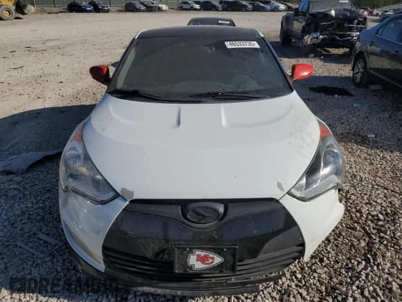 ✅ 2016 Hyundai Veloster • VIN: KMHTC6ADXGU286379 • Lot: 46533735. Wystawiony na Copart z przebiegiem 191 374 mil. Bezpłatny archiwum sprzedaży aukcyjnych z USA i szczegółowy raport historii pojazdu na DreamBid. Zdjęcie 5.
