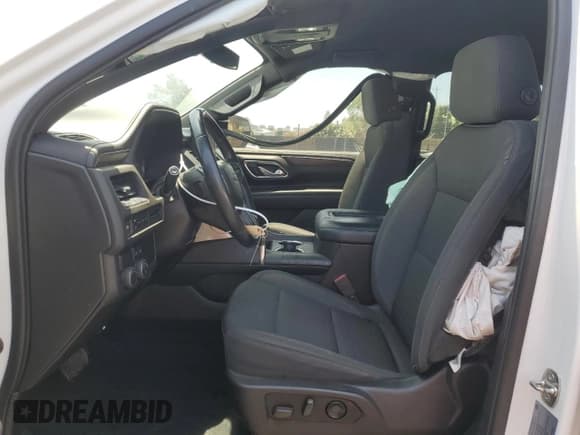 ✅ 2021 Chevrolet Suburban LS • VIN: 1GNSCBKD7MR173129 • Lot: 61256925. Listed on Copart with 67,845 mi. Free auction sales archive from the USA and detailed vehicle history report at DreamBid. Image 7.