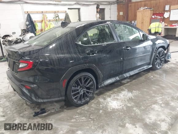 ✅ 2023 Subaru WRX Premium • VIN: JF1VBAF65P9816795 • Lot: 41558724. Wystawiony na IAAI z przebiegiem 11 472 mil. Bezpłatny archiwum sprzedaży aukcyjnych z USA i szczegółowy raport historii pojazdu na DreamBid. Zdjęcie 4.