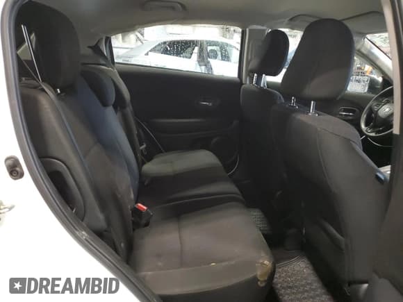 ✅ 2017 Honda HR-V LX • VIN: 3CZRU6H34HM108170 • Лот: 70585025. Опубликован ранее на Copart с пробегом 113 869 миль. Бесплатный доступ к архиву аукционных продаж из США и подробный отчёт об истории автомобиля на DreamBid. Изображение 11.