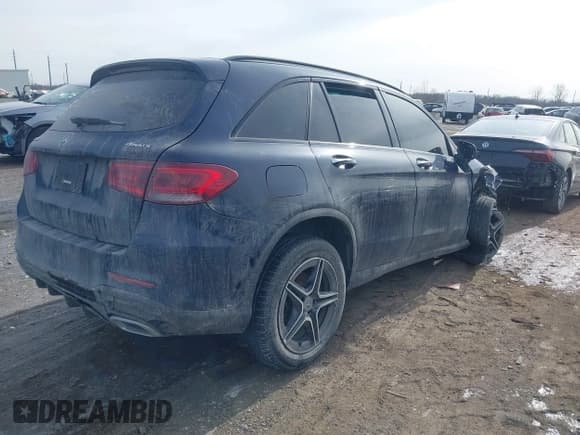 ✅ 2021 Mercedes-Benz GLC 300 • VIN: W1N0G8EB5MF921579 • Лот: 41527535. Опубликован ранее на IAAI с пробегом 56 512 миль. Бесплатный доступ к архиву аукционных продаж из США и подробный отчёт об истории автомобиля на DreamBid. Изображение 4.