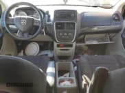 ✅ 2011 Dodge Grand Caravan Express • VIN: 2D4RN4DG3BR690264 • Lot: 86803855. Wystawiony na Copart z przebiegiem 153 848 mil. Bezpłatny archiwum sprzedaży aukcyjnych z USA i szczegółowy raport historii pojazdu na DreamBid. Zdjęcie 8.