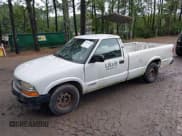 ✅ 2001 Chevrolet S-10 • VIN: 1GCCS14WX18244690 • Лот: 43231240. Опубликован ранее на IAAI с пробегом 70 961 миль. Бесплатный доступ к архиву аукционных продаж из США и подробный отчёт об истории автомобиля на DreamBid. Изображение 2.