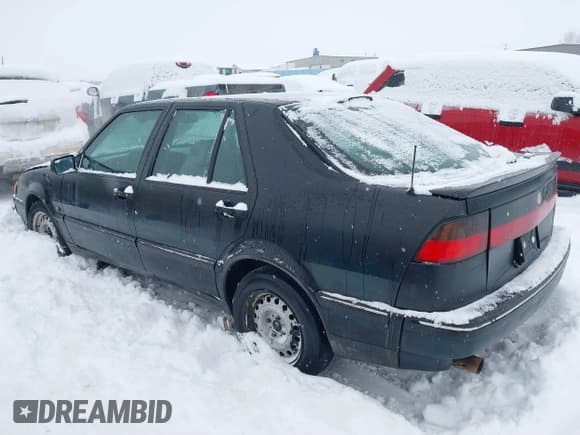 ✅ 1997 Saab 9000 • VIN: YS3CF65M8V1001790 • Лот: 41551828. Опубликован ранее на IAAI с пробегом Не указан. Бесплатный доступ к архиву аукционных продаж из США и подробный отчёт об истории автомобиля на DreamBid. Изображение 3.