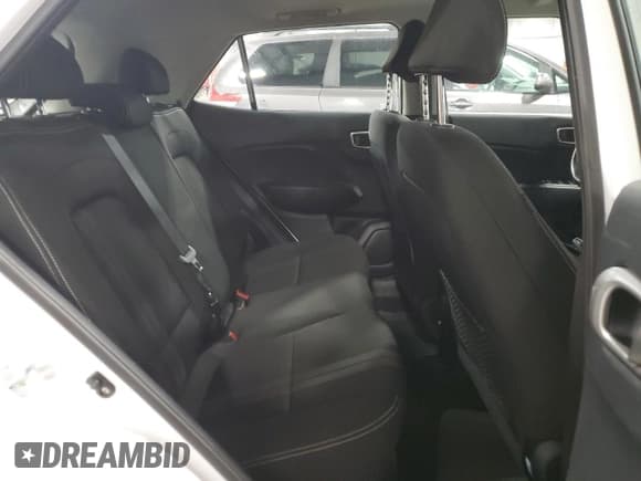 ✅ 2023 Hyundai Venue SEL • VIN: KMHRC8A3XPU212568 • Lot: 82490224. Listed on Copart with 42,471 mi. Free auction sales archive from the USA and detailed vehicle history report at DreamBid. Image 12.