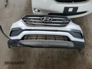 ✅ 2018 Hyundai Santa Fe 2.4L • VIN: 5XYZT3LB1JG566743 • Лот: 47440404. Опубликован ранее на Copart с пробегом 67 005 миль. Бесплатный доступ к архиву аукционных продаж из США и подробный отчёт об истории автомобиля на DreamBid. Изображение 12.