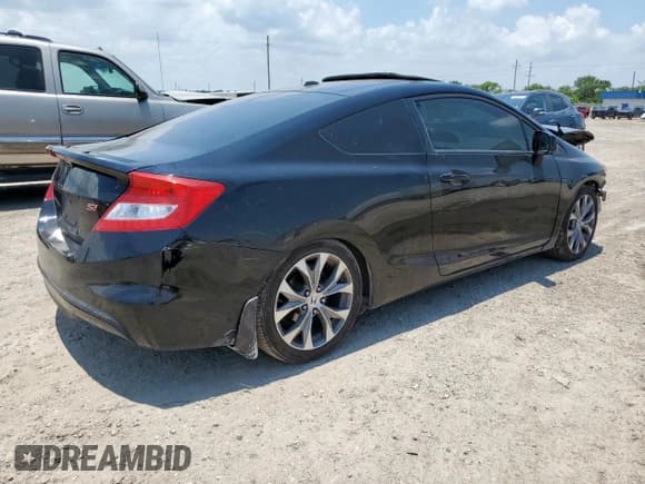 ✅ 2012 Honda Civic Si • VIN: 2HGFG4A55CH700315 • Lot: 59209665. Listed on Copart with 226,330 mi. Free auction sales archive from the USA and detailed vehicle history report at DreamBid. Image 3.