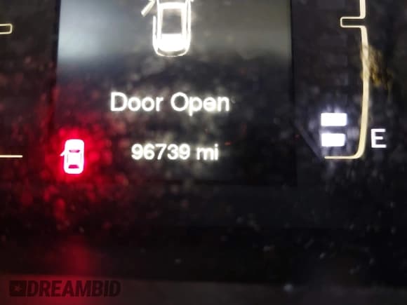 ✅ 2016 Jeep Cherokee Altitude • VIN: 1C4PJMAS7GW235912 • Lot: 43372116. Wystawiony na IAAI z przebiegiem 96 739 mil. Bezpłatny archiwum sprzedaży aukcyjnych z USA i szczegółowy raport historii pojazdu na DreamBid. Zdjęcie 15.