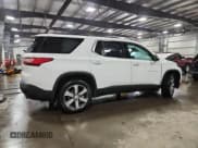 ✅ 2020 Chevrolet Traverse LT • VIN: 1GNEVHKW9LJ322665 • Lot: 81523295. Wystawiony na Copart z przebiegiem Nie podano. Bezpłatny archiwum sprzedaży aukcyjnych z USA i szczegółowy raport historii pojazdu na DreamBid. Zdjęcie 3.