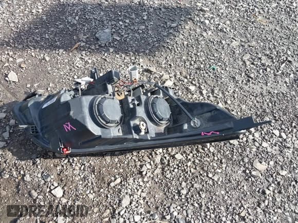 ✅ 2014 Chevrolet Malibu LTZ • VIN: 1G11H5SL9EF277549 • Lot: 43610638. Listed on IAAI with 182,352 mi. Free auction sales archive from the USA and detailed vehicle history report at DreamBid. Image 12.