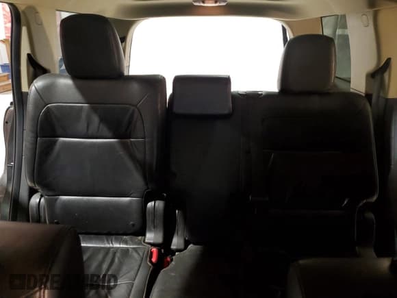 ✅ 2015 Ford Flex SEL • VIN: 2FMGK5C83FBA11617 • Лот: 92393735. Опубликован ранее на Copart с пробегом 237 314 миль. Бесплатный доступ к архиву аукционных продаж из США и подробный отчёт об истории автомобиля на DreamBid. Изображение 10.