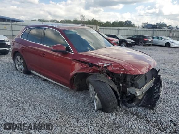 ✅ 2019 Audi Q5 Prestige • VIN: WA1CNAFY9K2061673 • Lot: 85916285. Listed on Copart with 100,205 mi. Free auction sales archive from the USA and detailed vehicle history report at DreamBid. Image 4.