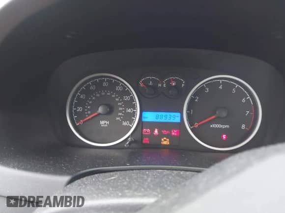 2008 Hyundai Tiburon GS z VIN KMHHM66D08U268552, wystawiony jako IAAI lot #41729193 z przebiegiem 88 939 mil mil oraz . Historia ofert i sprzedaży dostępna na DreamBid. Obrazek 7.