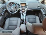 ✅ 2015 Chevrolet Cruze LT • VIN: 1G1PC5SB1F7280988 • Лот: 90224515. Опубликован ранее на Copart с пробегом 98 353 миль. Бесплатный доступ к архиву аукционных продаж из США и подробный отчёт об истории автомобиля на DreamBid. Изображение 8.