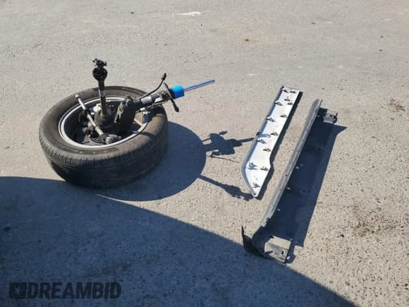 ✅ 2020 Ford Transit Connect XLT • VIN: NM0GE9F2XL1476037 • Lot: 47931735. Listed on Copart with 23,542 mi. Free auction sales archive from the USA and detailed vehicle history report at DreamBid. Image 13.