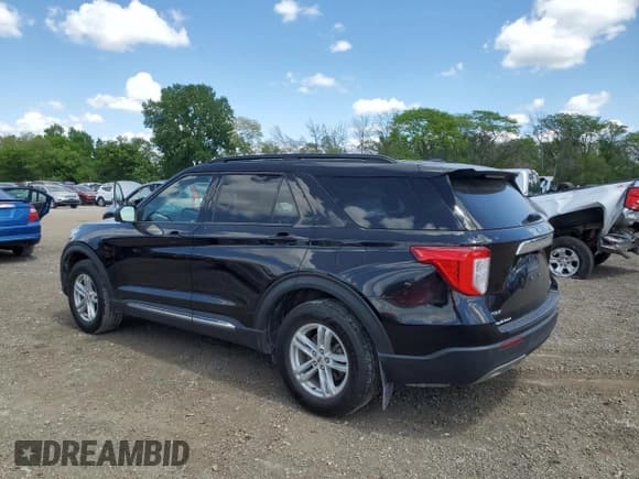 ✅ 2021 Ford Explorer XLT • VIN: 1FMSK8DH3MGB56656 • Lot: 56699525. Wystawiony na Copart z przebiegiem 45 462 mil. Bezpłatny archiwum sprzedaży aukcyjnych z USA i szczegółowy raport historii pojazdu na DreamBid. Zdjęcie 2.