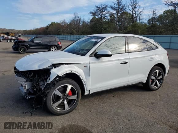 ✅ 2024 Audi Q5 Sportback S line Prestige • VIN: WA16AAFY5R2114470 • Lot: 85324085. Listed on Copart with Not provided. Free auction sales archive from the USA and detailed vehicle history report at DreamBid. Image 1.