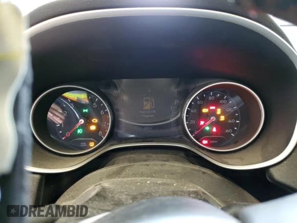 ✅ 2019 Jeep Compass Latitude • VIN: 3C4NJDBB6KT598559 • Lot: 58313545. Wystawiony na Copart z przebiegiem 70 022 mil. Bezpłatny archiwum sprzedaży aukcyjnych z USA i szczegółowy raport historii pojazdu na DreamBid. Zdjęcie 9.