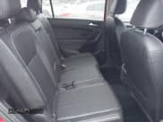 ✅ 2023 Volkswagen Tiguan SE • VIN: 3VV3B7AX4PM022619 • Лот: 43872542. Опубликован ранее на IAAI с пробегом 112 732 миль. Бесплатный доступ к архиву аукционных продаж из США и подробный отчёт об истории автомобиля на DreamBid. Изображение 8.