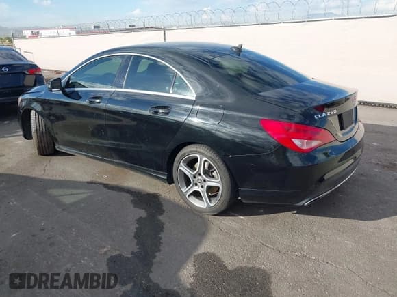 ✅ 2018 Mercedes-Benz CLA 250 • VIN: WDDSJ4EB2JN682946 • Lot: 43417955. Listed on IAAI with 89,185 mi. Free auction sales archive from the USA and detailed vehicle history report at DreamBid. Image 3.