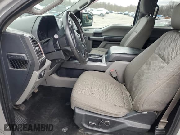 ✅ 2015 Ford F-150 XLT • VIN: 1FTEW1EG1FFB21447 • Lot: 53320045. Listed on Copart with 139,453 mi. Free auction sales archive from the USA and detailed vehicle history report at DreamBid. Image 7.